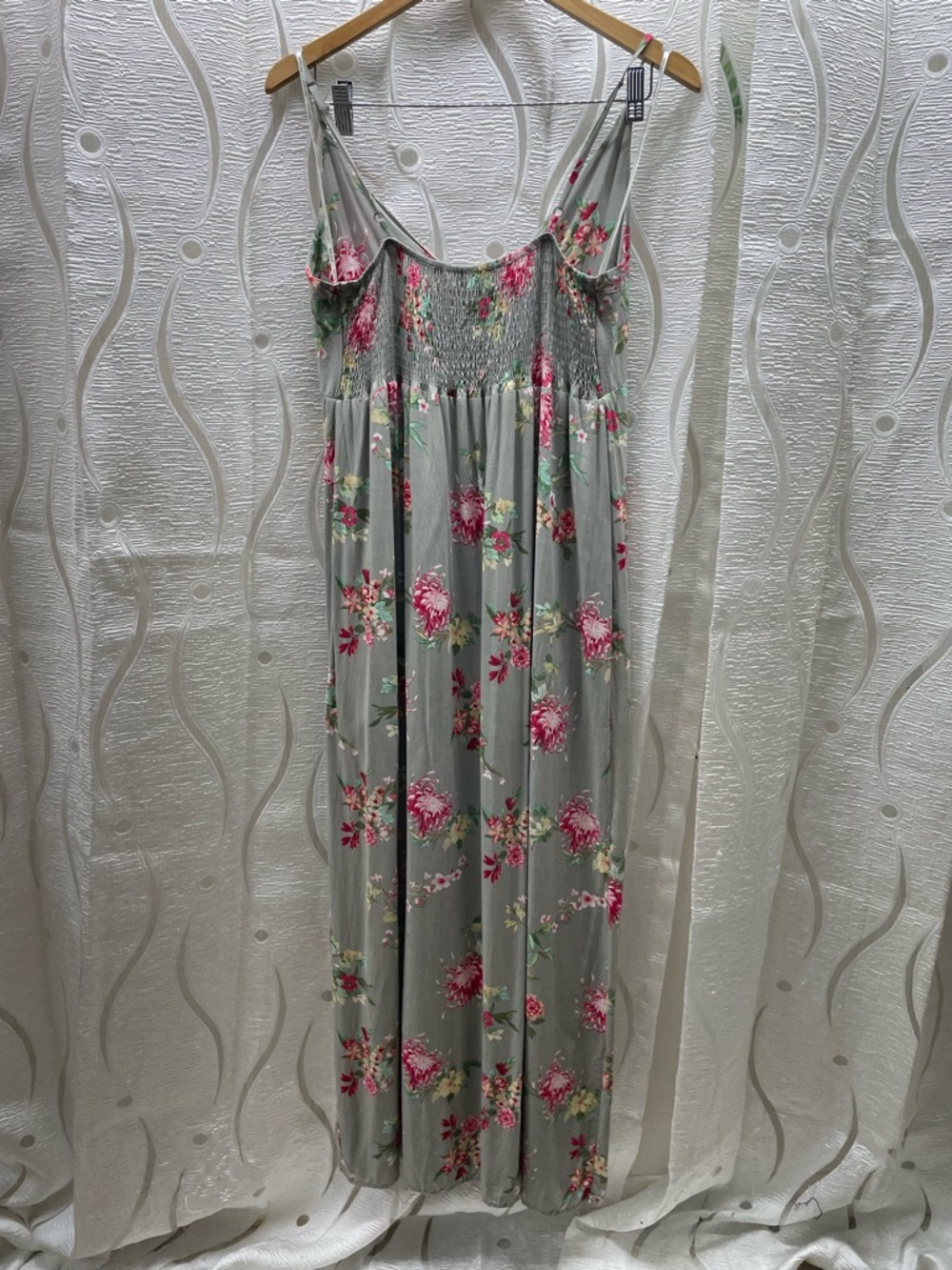Kiwi & Punch Maxi Dress Womens Medium Sage Green Floral Excellent Boho Tie Front - Picture 6 of 7